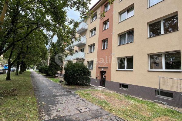 3 bedroom flat to rent, 60 m², Národní třída, 