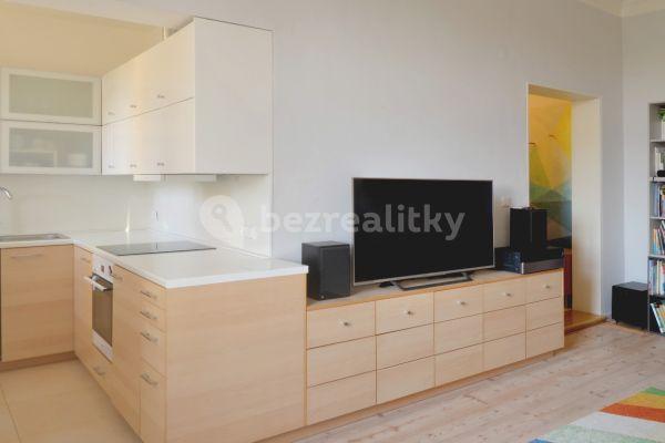 1 bedroom with open-plan kitchen flat for sale, 59 m², Zelená, Hradec Králové