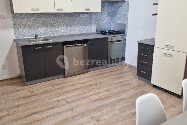 1 bedroom with open-plan kitchen flat for sale, 44 m², Šulcova, Kladno