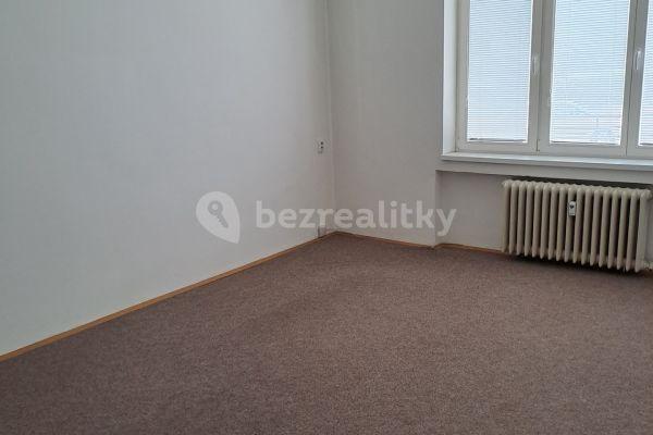 Small studio flat to rent, 30 m², Bubenská, Hlavní město Praha