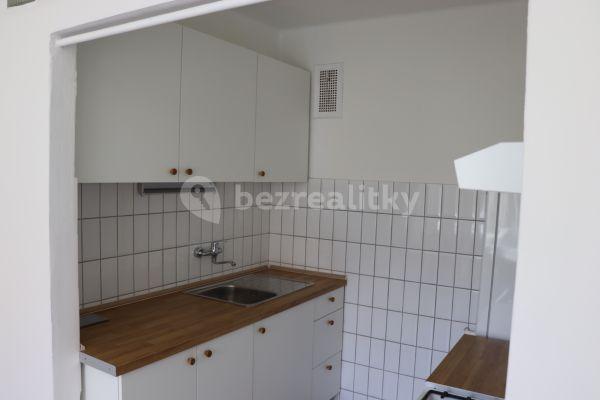 2 bedroom with open-plan kitchen flat to rent, 55 m², Hradební, Hradec Králové