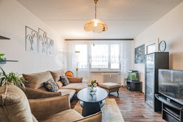 3 bedroom flat for sale, 72 m², Kettnerova, Hlavní město Praha