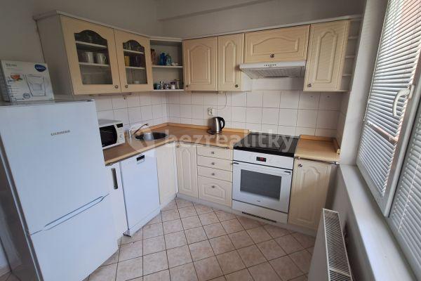 1 bedroom flat to rent, 36 m², Nad Strouhou, Praha
