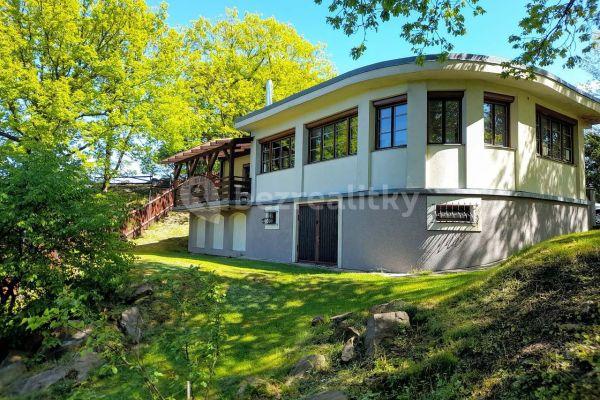 house to rent, 150 m², Okounov