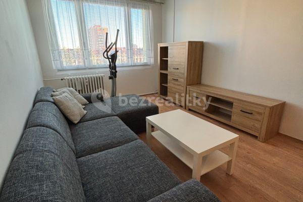 1 bedroom with open-plan kitchen flat to rent, 42 m², Rubensova, Hlavní město Praha