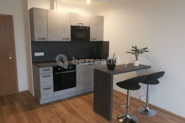 Studio flat for sale, 34 m², Kryšpínova, Hlavní město Praha