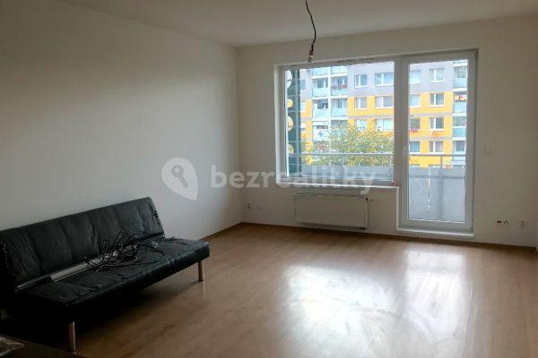 1 bedroom with open-plan kitchen flat to rent, 43 m², Hornoměcholupská, Hlavní město Praha