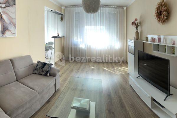 3 bedroom flat for sale, 70 m², Ořechová, Benátky nad Jizerou