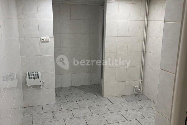 non-residential property to rent, 15 m², U Hotelu, Hlavní město Praha