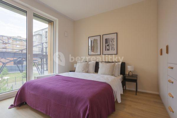 3 bedroom flat to rent, 63 m², Vrbenského, Praha