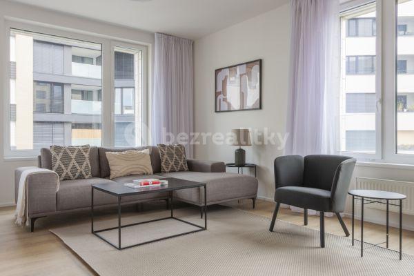 3 bedroom flat to rent, 90 m², U Pergamenky, Praha