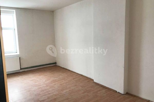 3 bedroom flat to rent, 103 m², Hospozín