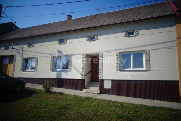 house for sale, 301 m², Roštění