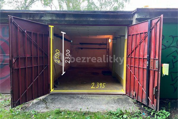 garage to rent, 17 m², U Blaženky, Praha