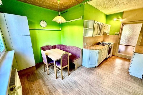 2 bedroom flat for sale, 54 m², Na Výšinách, Liberec