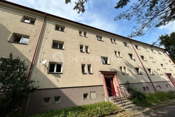 2 bedroom flat to rent, 54 m², nám. Budovatelů, 