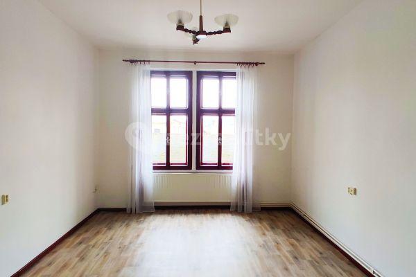 1 bedroom with open-plan kitchen flat to rent, 42 m², Palackého, Turnov