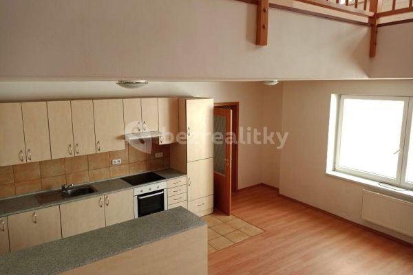 2 bedroom with open-plan kitchen flat for sale, 104 m², Cejl, Brno