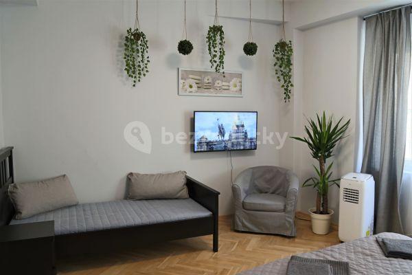 4 bedroom flat to rent, 65 m², Na Zbořenci, Praha