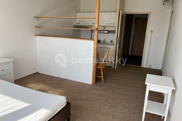 Studio flat to rent, 29 m², Hostivařská, Hlavní město Praha