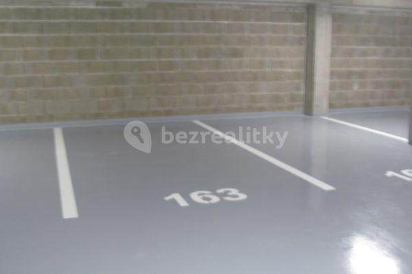 garage to rent, 13 m², Čerpadlová, Praha