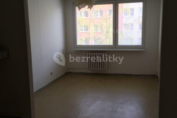 1 bedroom with open-plan kitchen flat for sale, 41 m², Kladno