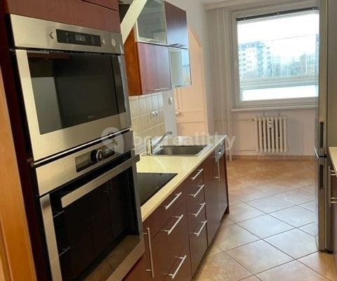 3 bedroom flat for sale, 71 m², Generála Janouška, Hlavní město Praha