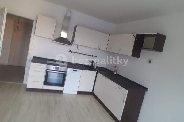 3 bedroom with open-plan kitchen flat to rent, 80 m², Přadlácká, Brno, Jihomoravský Region