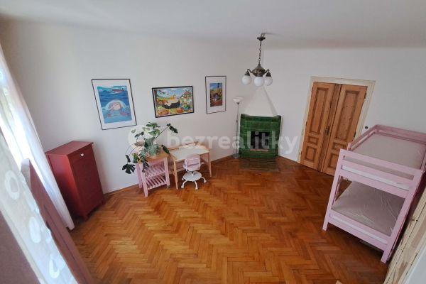 3 bedroom with open-plan kitchen flat for sale, 112 m², Údolní, Brno