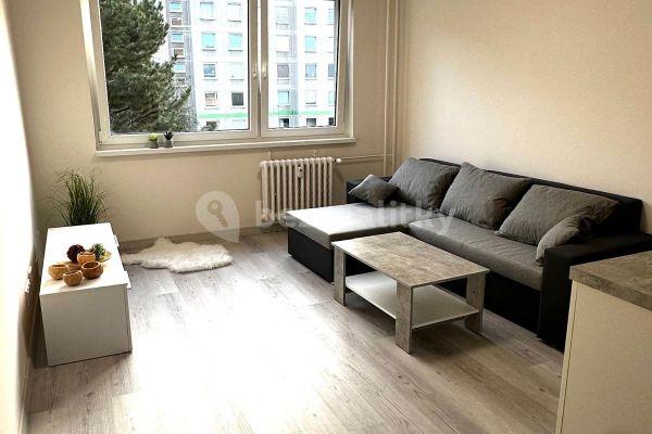 Studio flat for sale, 29 m², Klapálkova, Praha