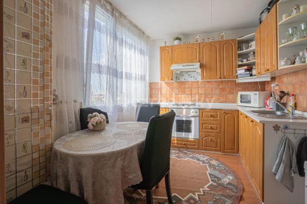 1 bedroom flat for sale, 38 m², Jabloňová, Hlavní město Praha