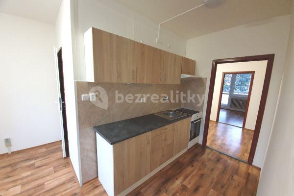 3 bedroom flat for sale, 77 m², Dobratická, Praha