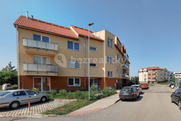 1 bedroom with open-plan kitchen flat to rent, 52 m², Pod Zahrady, Přezletice