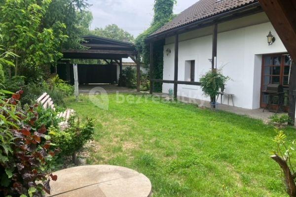 house for sale, 226 m², Doubek