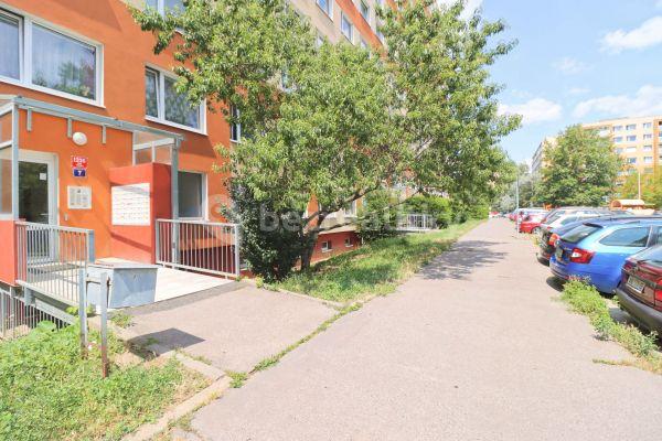 2 bedroom with open-plan kitchen flat for sale, 93 m², Galandova, Praha