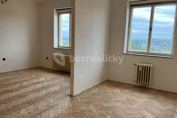 2 bedroom flat for sale, 53 m², Hartigova, Praha