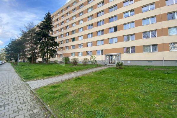 Studio flat to rent, 29 m², Slovenská, 