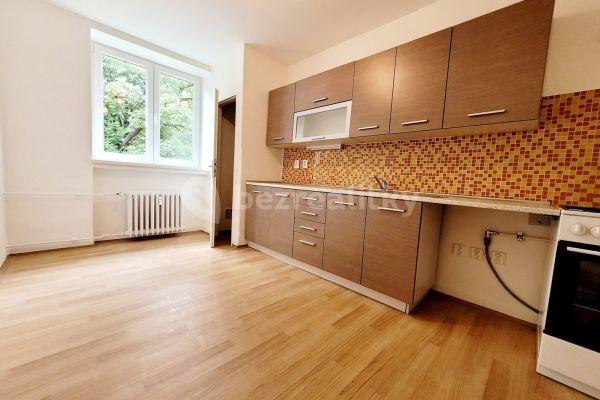 3 bedroom flat to rent, 96 m², Vardasova, 