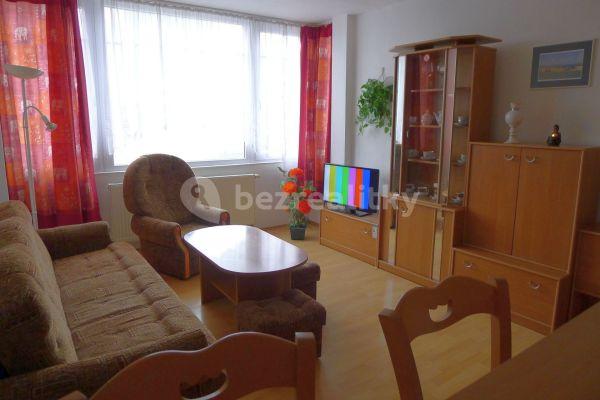 1 bedroom with open-plan kitchen flat for sale, 37 m², Olštýnská, Praha