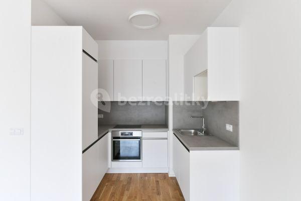 1 bedroom with open-plan kitchen flat to rent, 59 m², Michelská, Hlavní město Praha