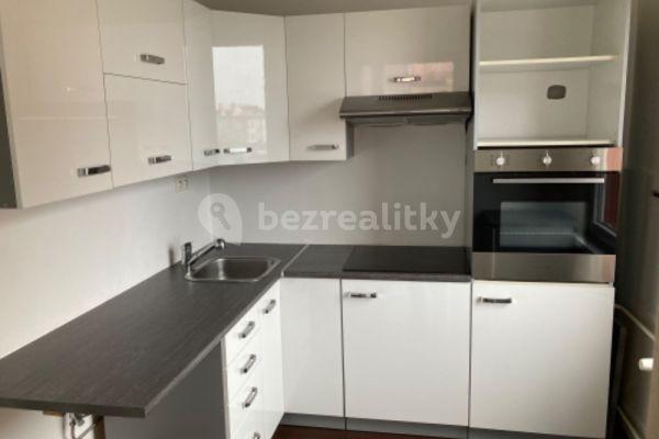 2 bedroom flat to rent, 54 m², Čs. armády, Kladno