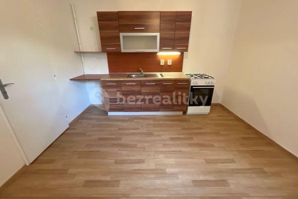 2 bedroom flat to rent, 56 m², Stavbařská, Havířov, Moravskoslezský Region