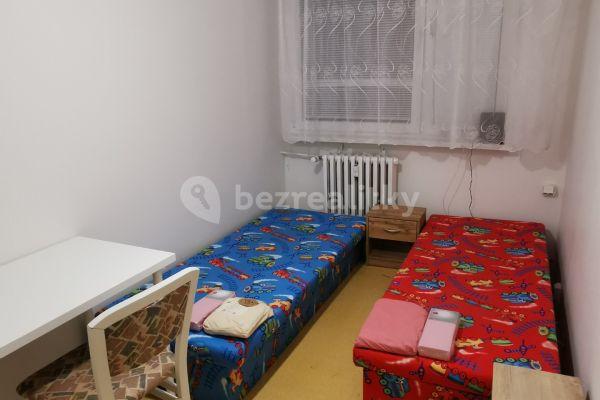 4 bedroom flat to rent, 12 m², Letovská, Hlavní město Praha