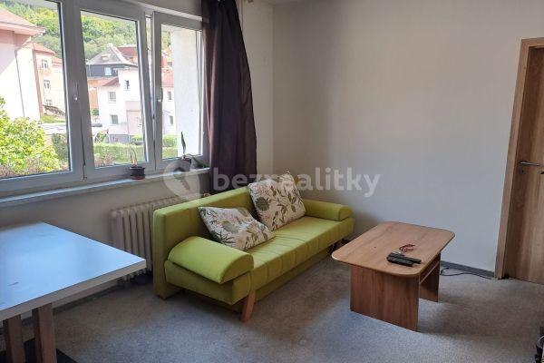 3 bedroom flat to rent, 56 m², Moskevská, Karlovy Vary