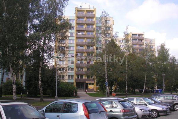 3 bedroom flat to rent, 67 m², Československé armády, 