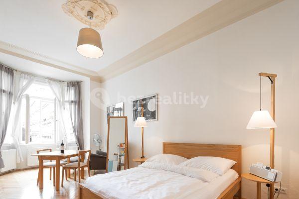 2 bedroom flat to rent, 89 m², Maiselova, Praha