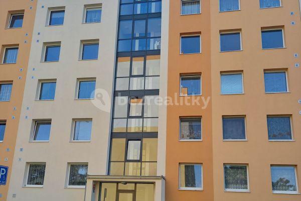 3 bedroom flat for sale, 69 m², Chvatěrubská, Hlavní město Praha