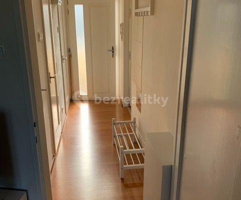 1 bedroom with open-plan kitchen flat to rent, 40 m², Táboritská, Hlavní město Praha