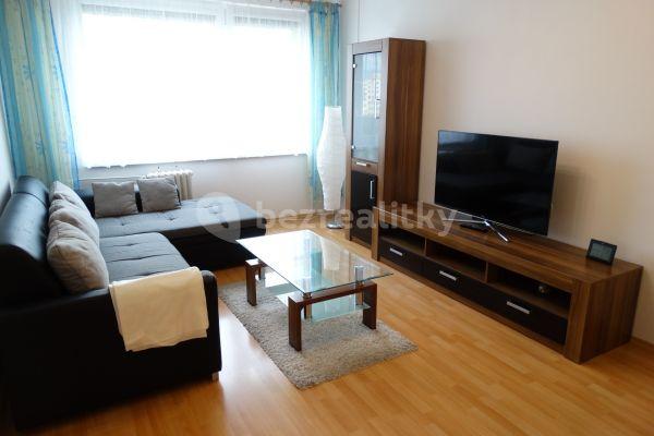 2 bedroom with open-plan kitchen flat to rent, 64 m², Kpt. Stránského, Praha