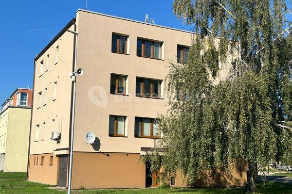 3 bedroom flat for sale, 67 m², Jabkenice